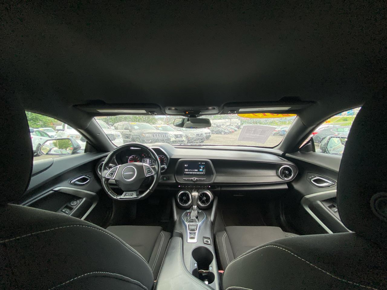 Chevrolet Camaro 2dr Cpe 1LT 2017