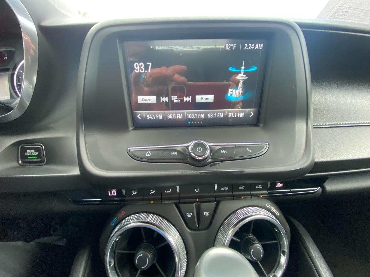 Chevrolet Camaro 2dr Cpe 1LT 2017
