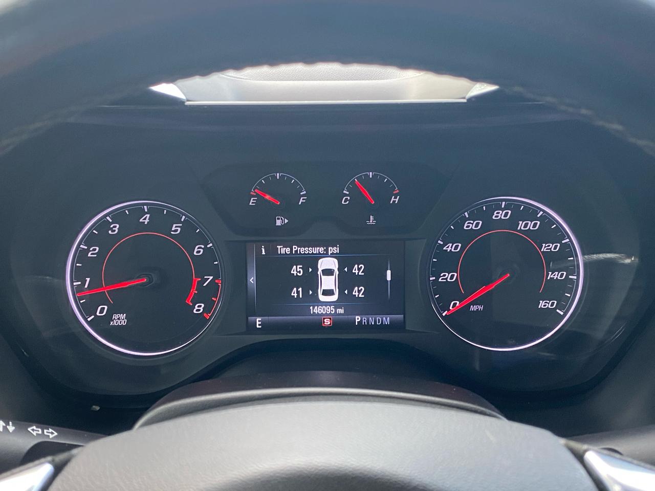 Chevrolet Camaro 2dr Cpe 1LT 2017