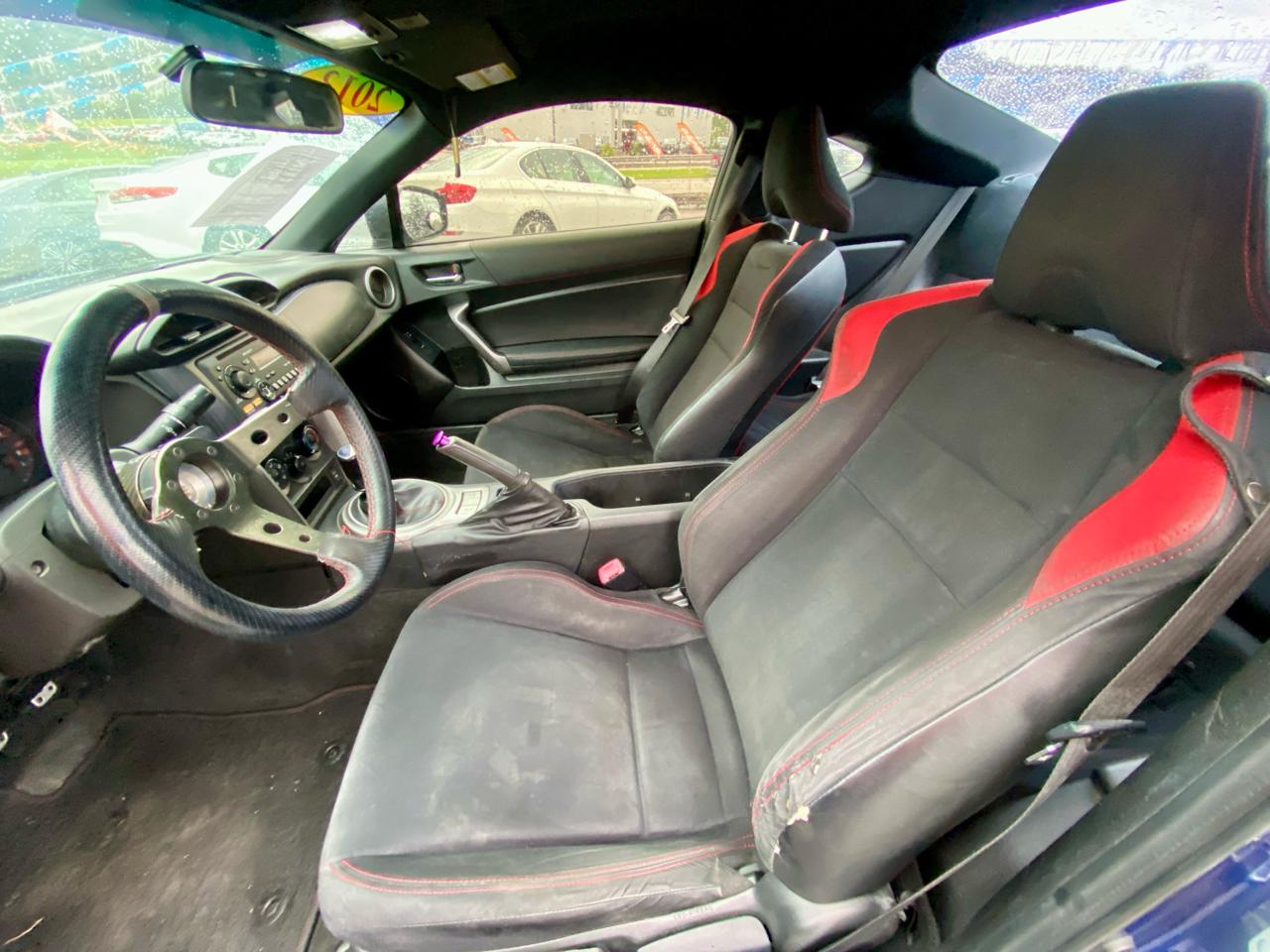 Scion FR-S 2dr Cpe Man (Natl) 2013