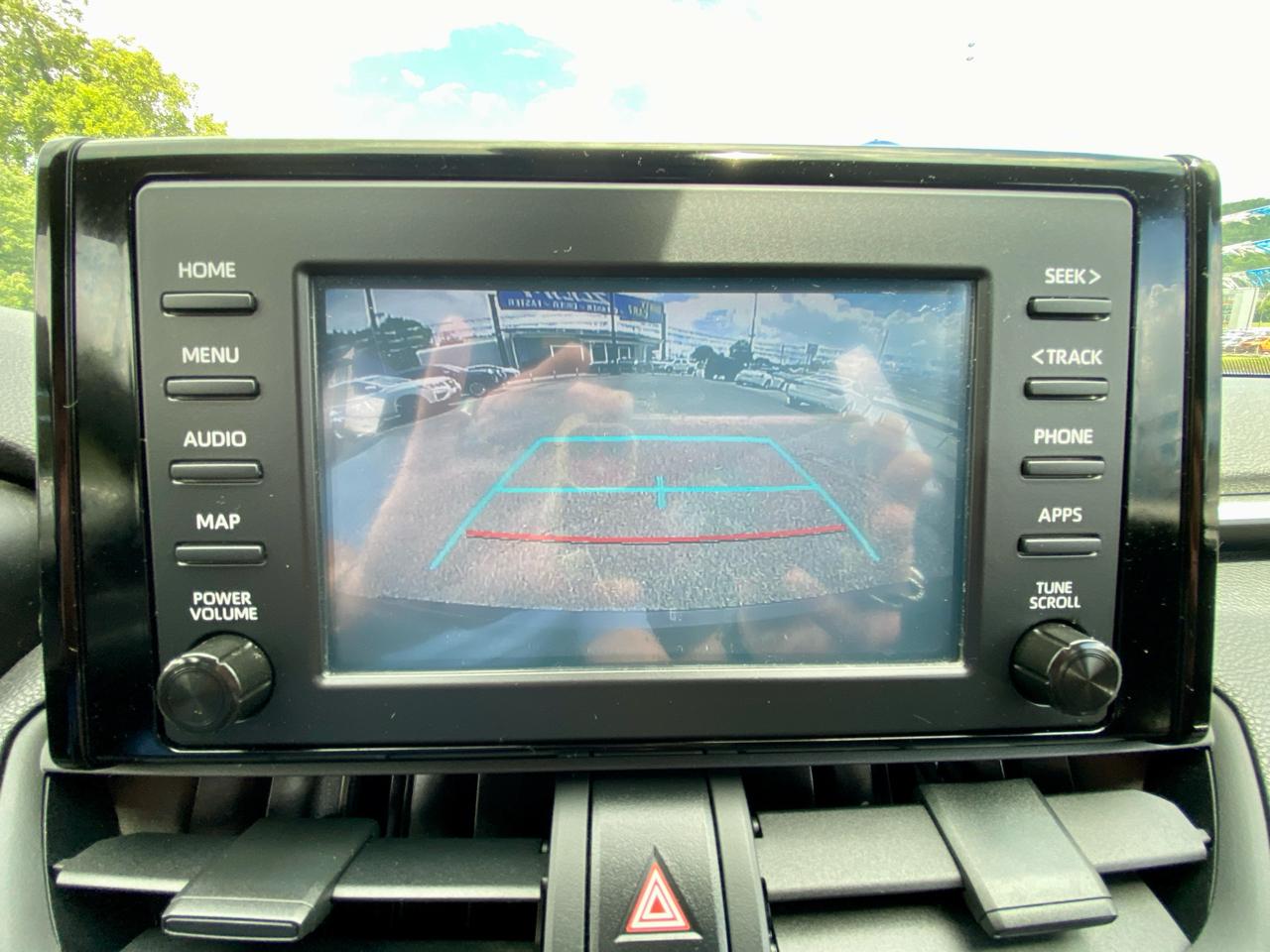 Toyota RAV4 LE AWD (Natl) 2019