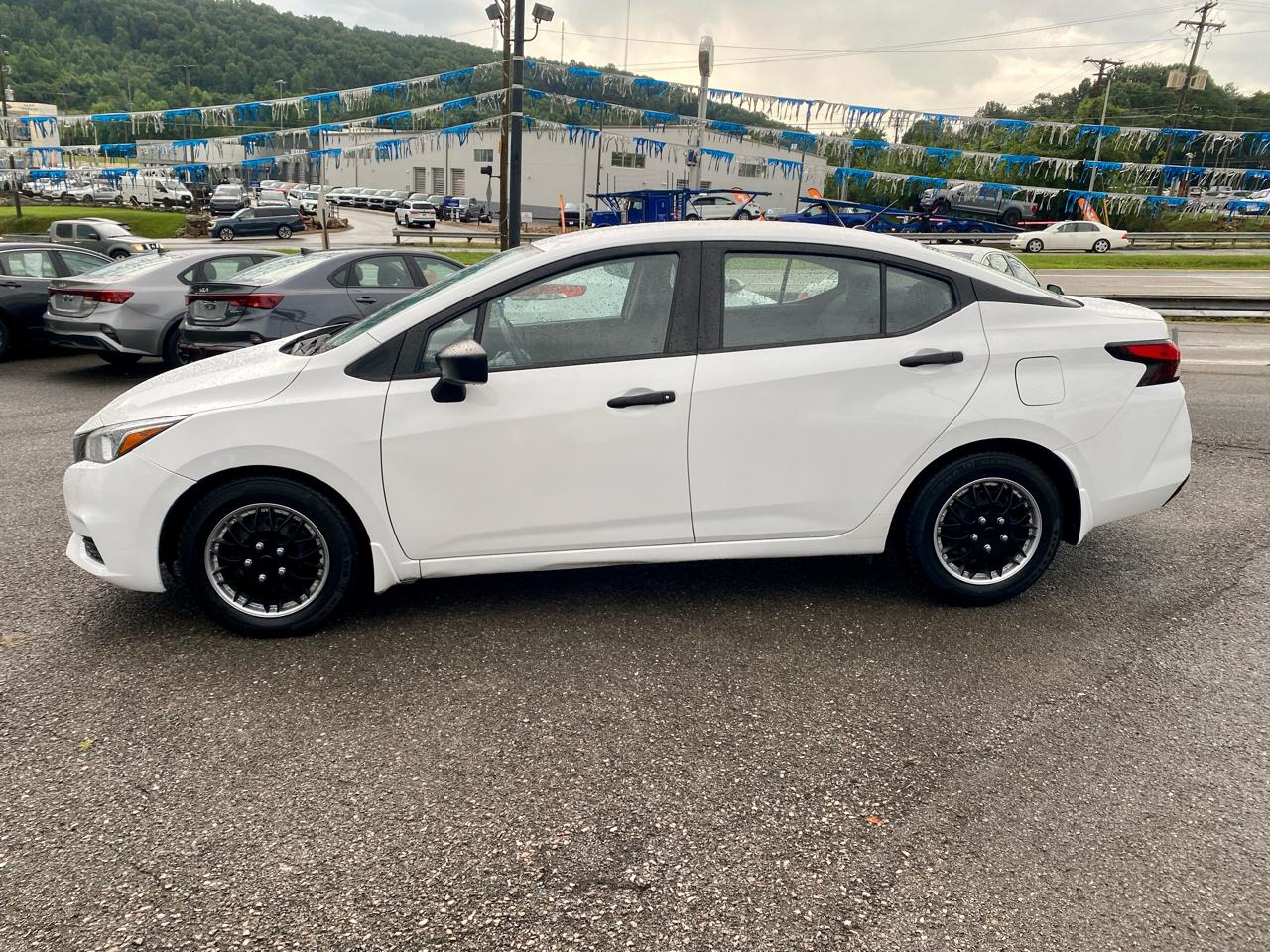 Nissan Versa S CVT 2020