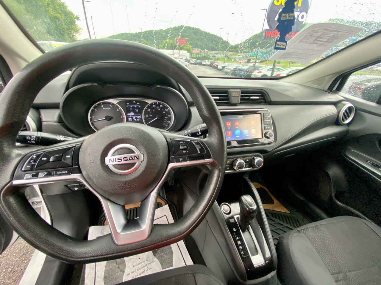 Nissan Versa S CVT 2020