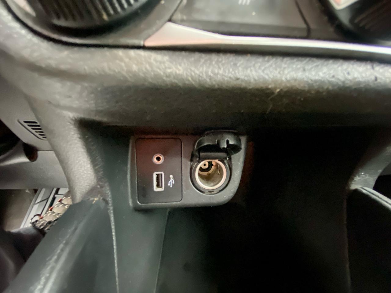 Nissan Versa S CVT 2020