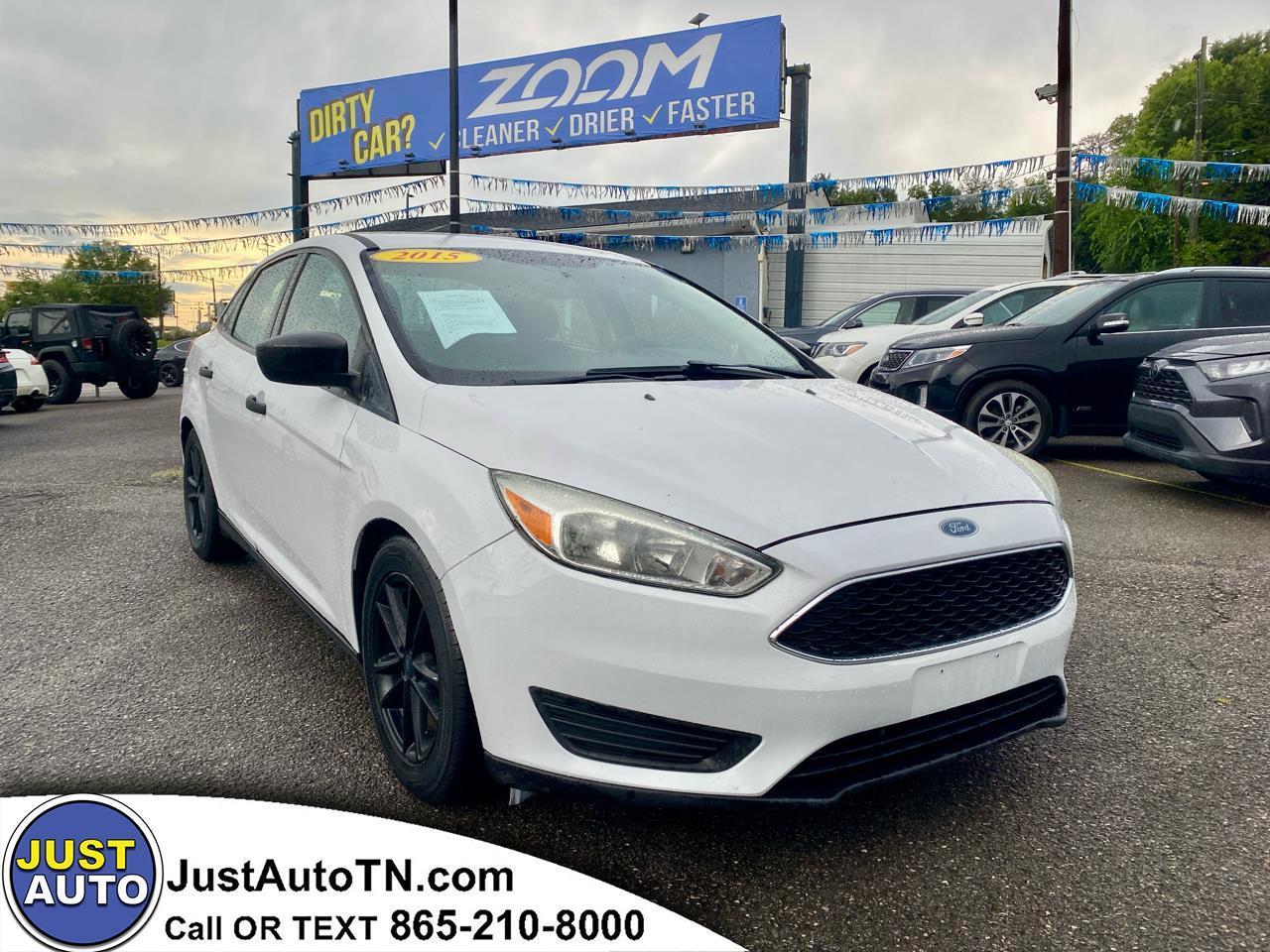 2015 Ford Focus 4dr Sdn S