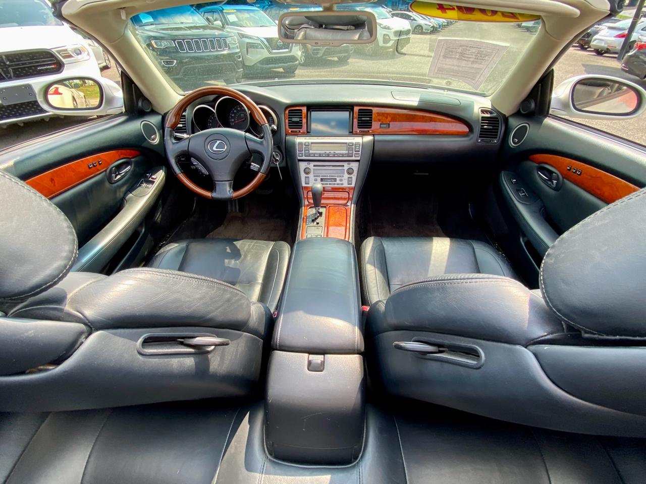 Lexus SC 430 2dr Convertible 2004