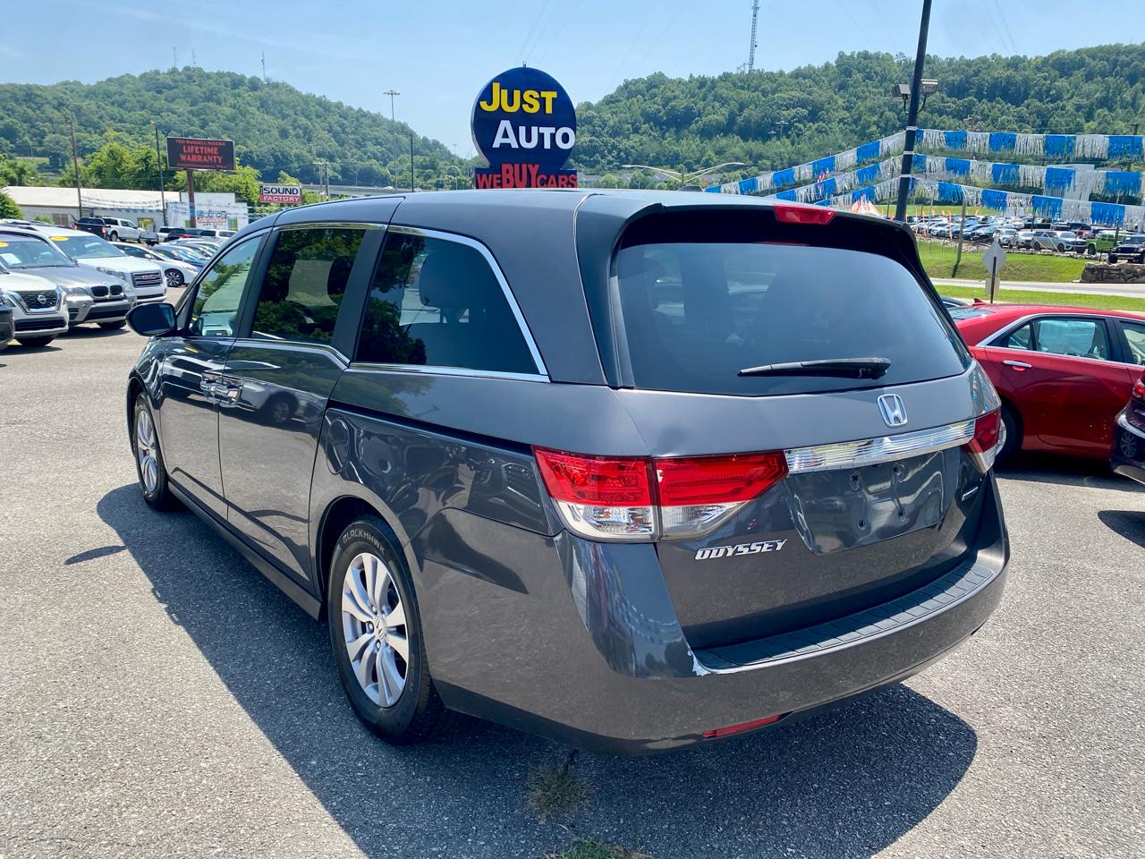 Honda Odyssey SE Auto 2017