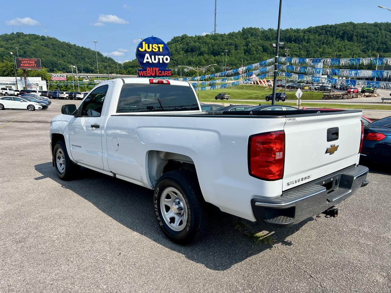 Chevrolet Silverado 1500 2WD Reg Cab 133.0" Work Truck 2018