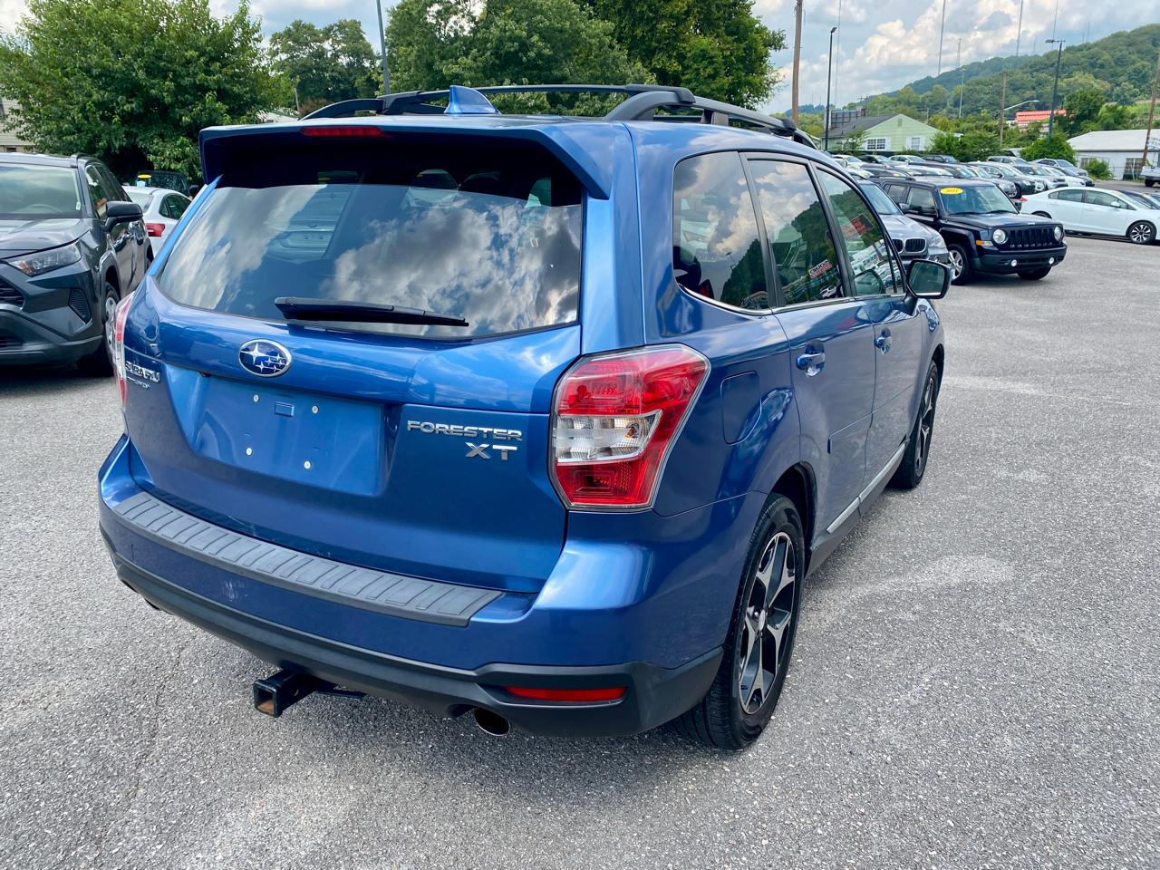 Subaru Forester 4dr CVT 2.0XT Touring 2016