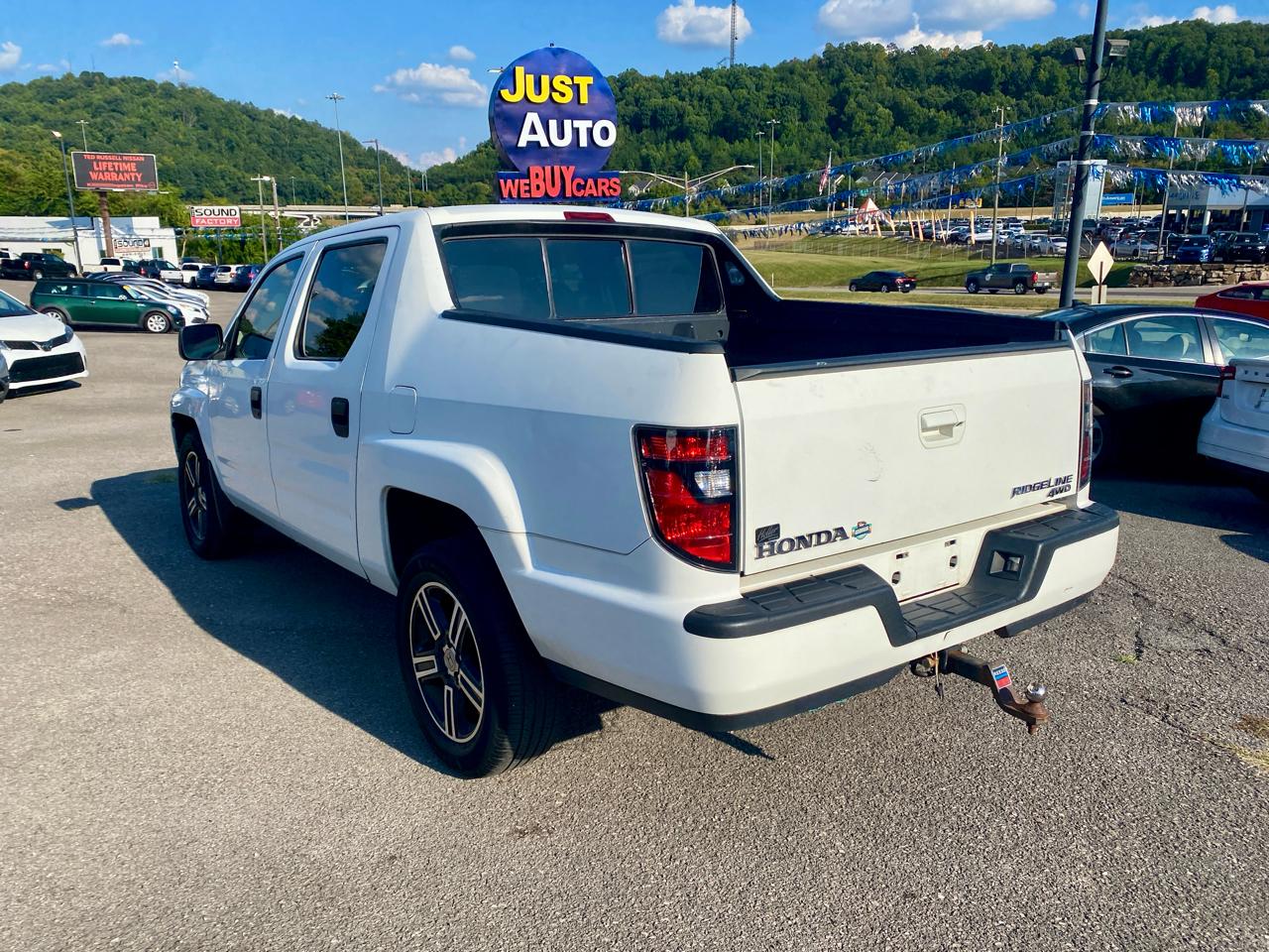 Honda Ridgeline 4WD Crew Cab Sport 2014