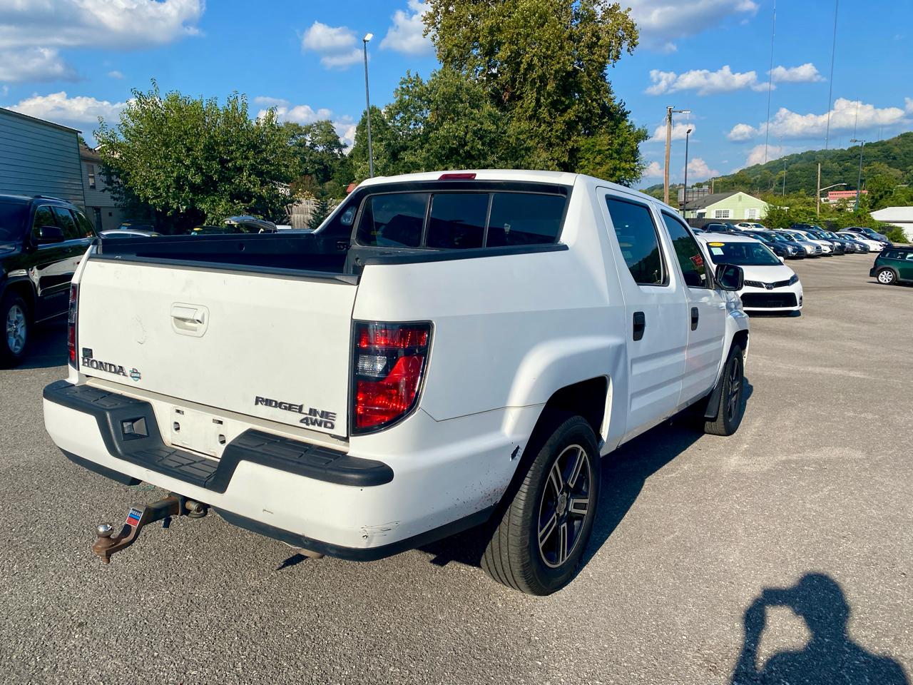 Honda Ridgeline 4WD Crew Cab Sport 2014