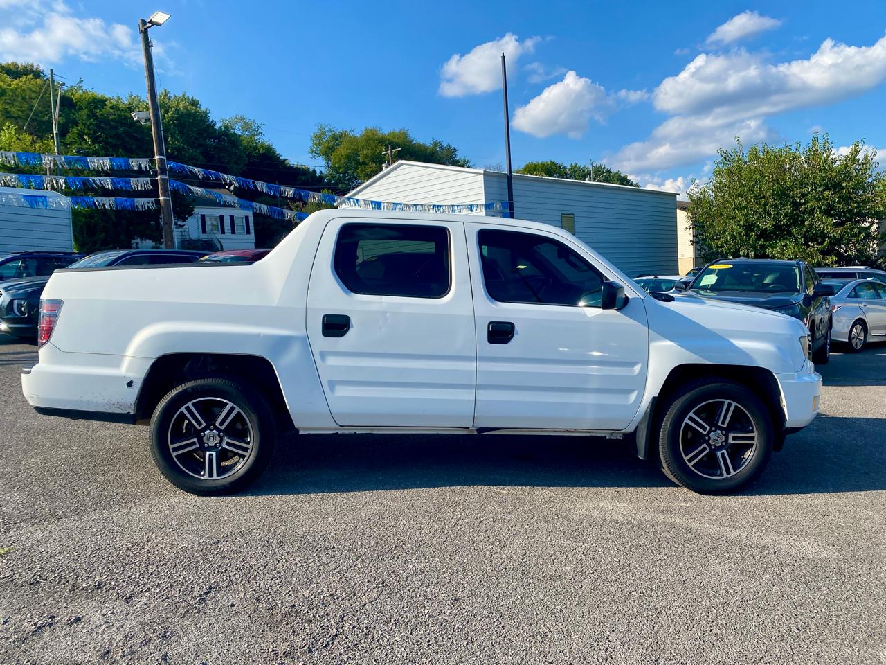Honda Ridgeline 4WD Crew Cab Sport 2014