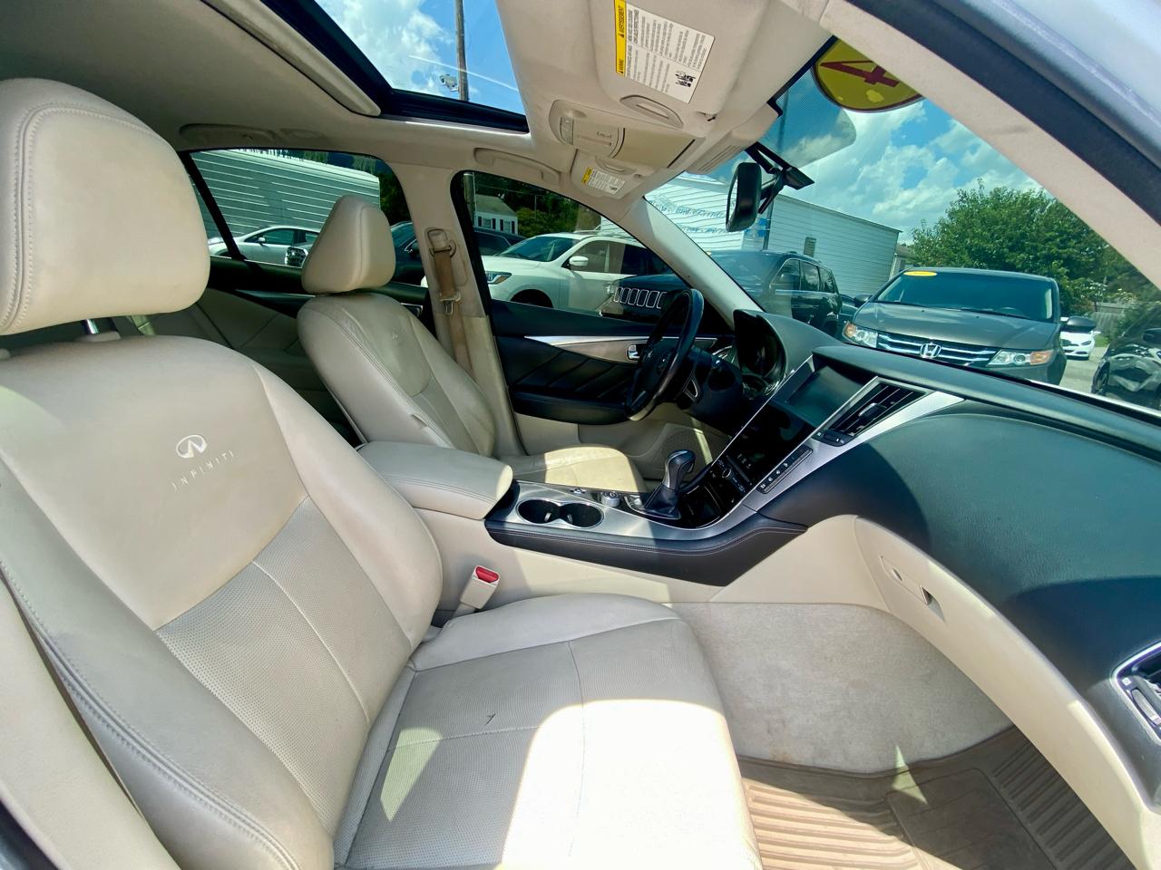 Infiniti Q50 4dr Sdn Premium AWD 2014