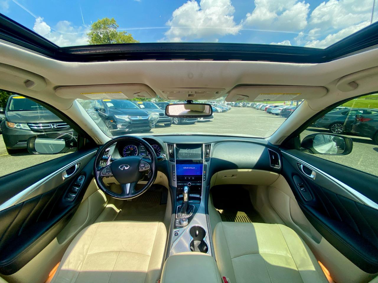 Infiniti Q50 4dr Sdn Premium AWD 2014