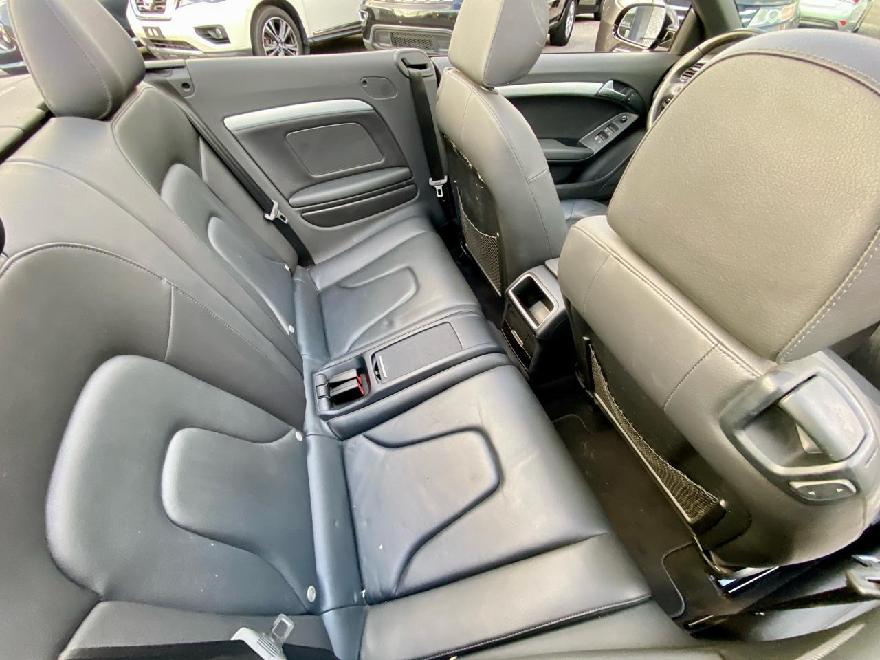 Audi A5 2dr Cabriolet Auto quattro 2.0T Premium 2011