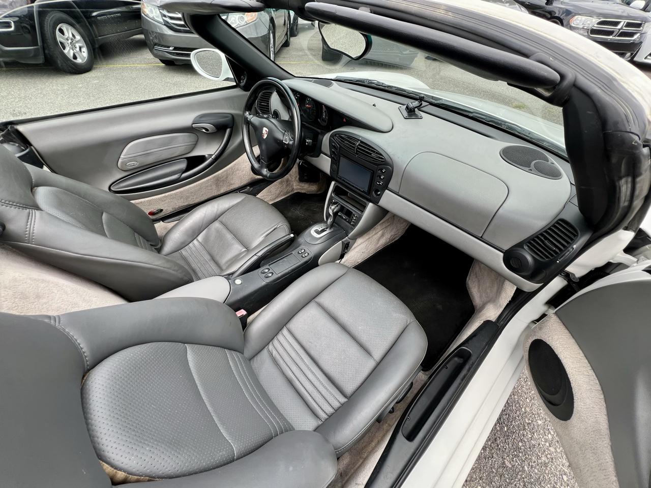 Porsche Boxster 2dr Roadster Tiptronic 2002
