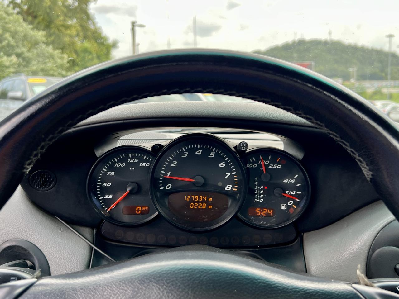 Porsche Boxster 2dr Roadster Tiptronic 2002