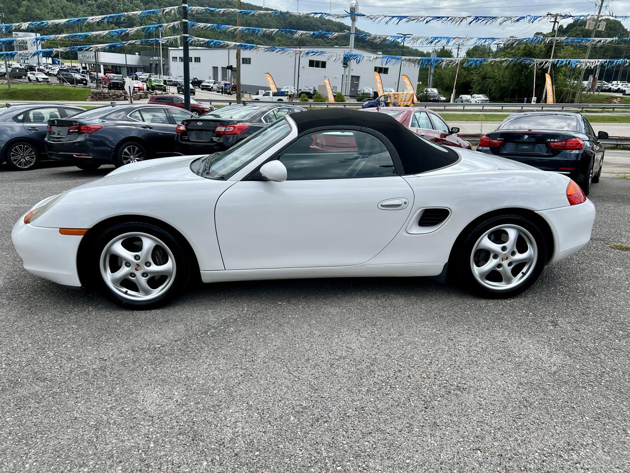 Porsche Boxster 2dr Roadster Tiptronic 2002