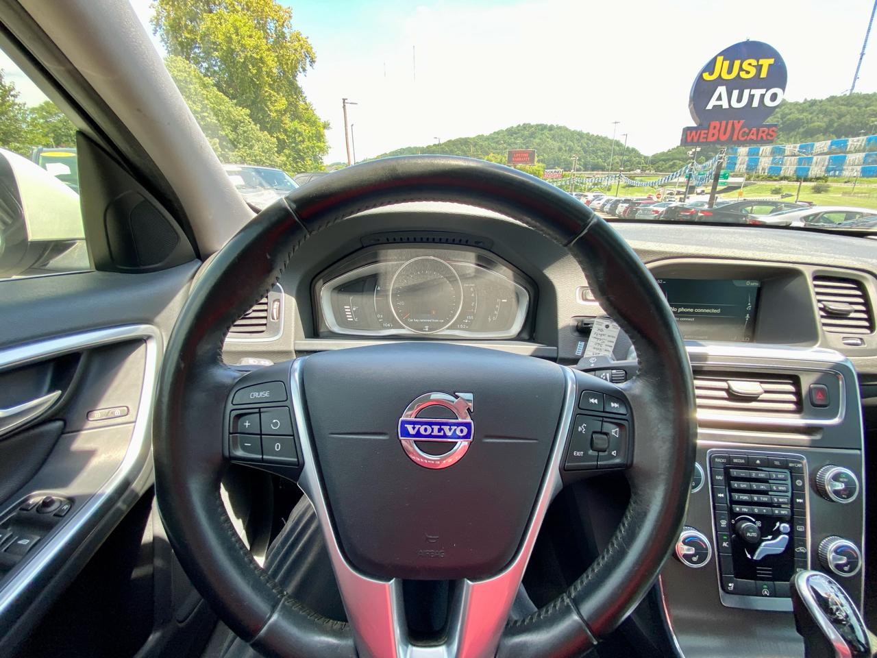 Volvo S60 2015.5 4dr Sdn T5 Drive-E Premier FWD 2015