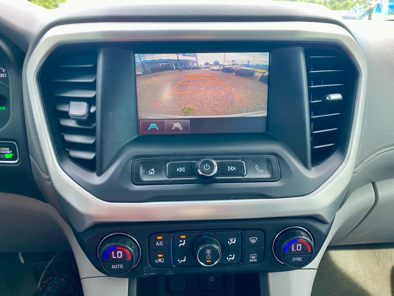 GMC Acadia FWD 4dr SLE w/SLE-1 2017