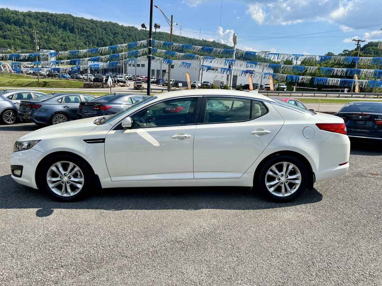 Kia Optima 4dr Sdn 2.0T Auto EX 2012