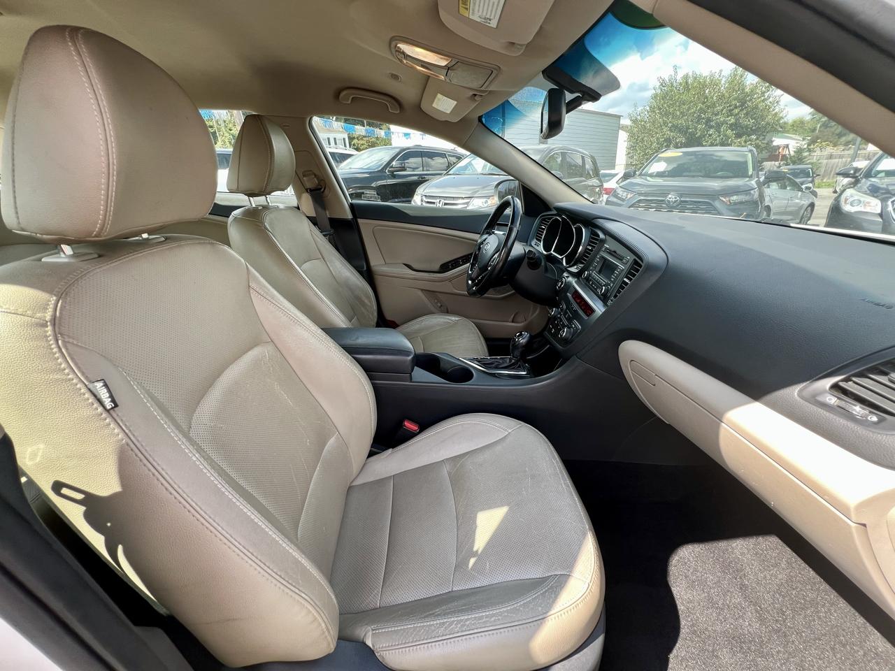 Kia Optima 4dr Sdn 2.0T Auto EX 2012