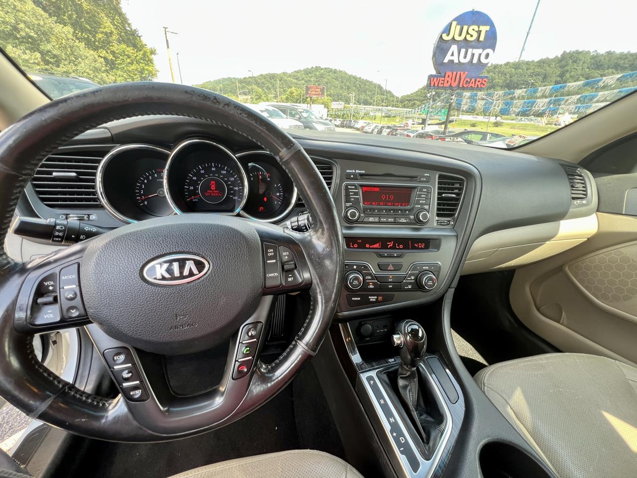 Kia Optima 4dr Sdn 2.0T Auto EX 2012