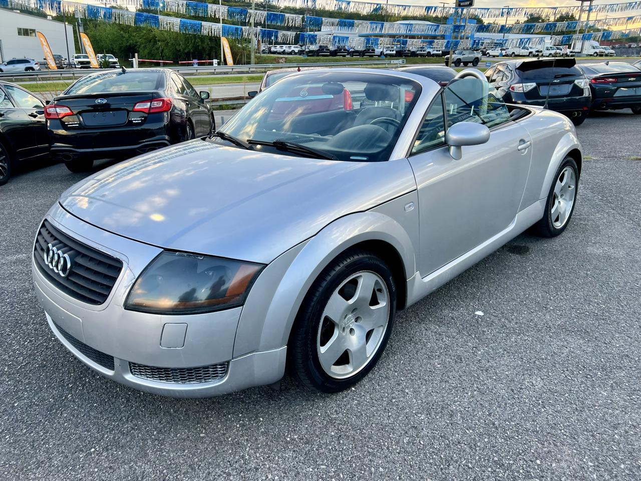 Audi TT 2dr Roadster Quattro 6-Spd 2002