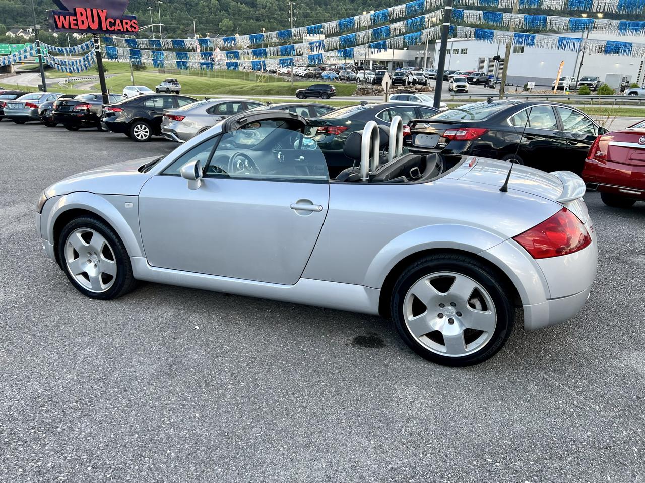 Audi TT 2dr Roadster Quattro 6-Spd 2002