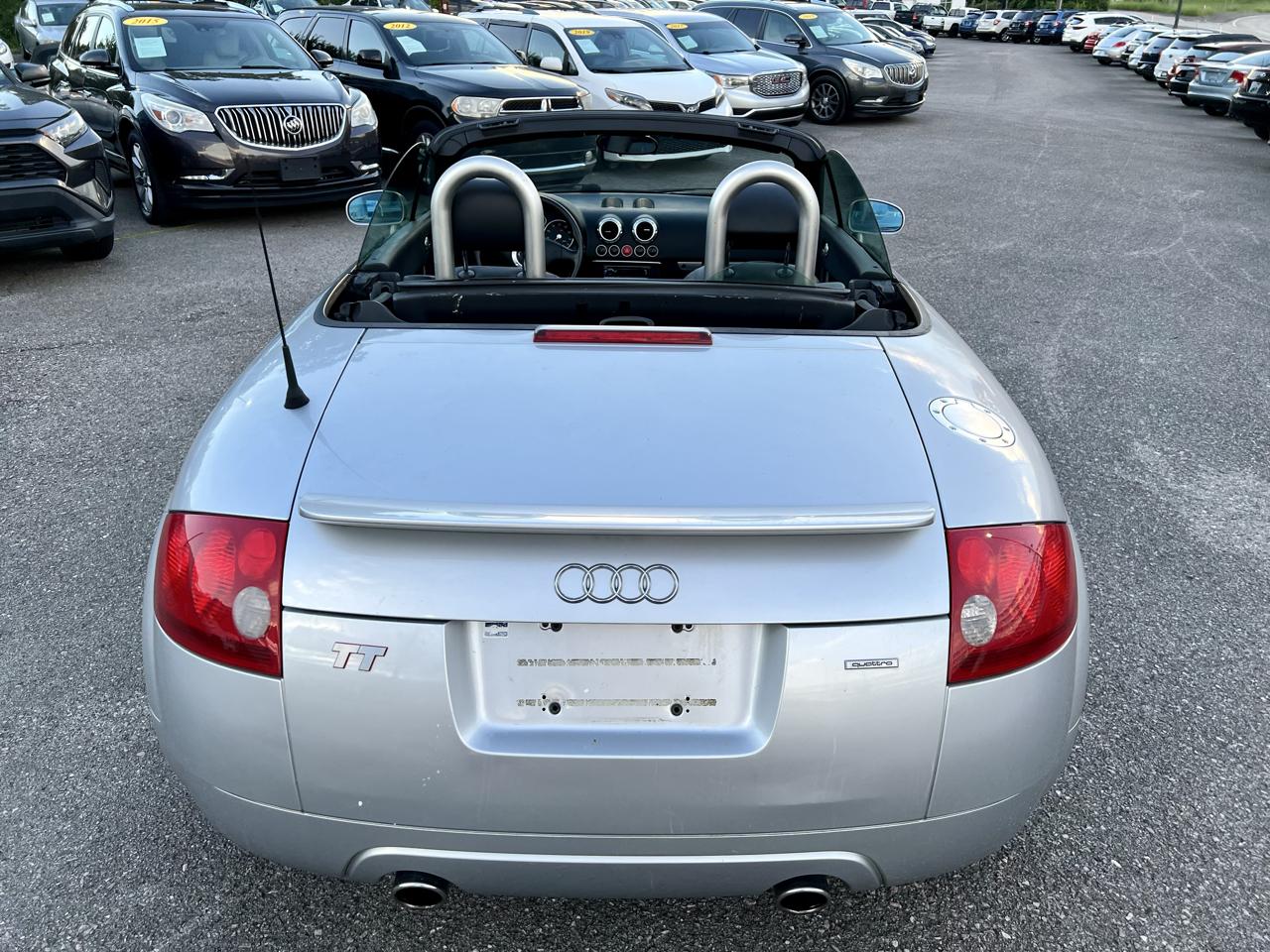 Audi TT 2dr Roadster Quattro 6-Spd 2002