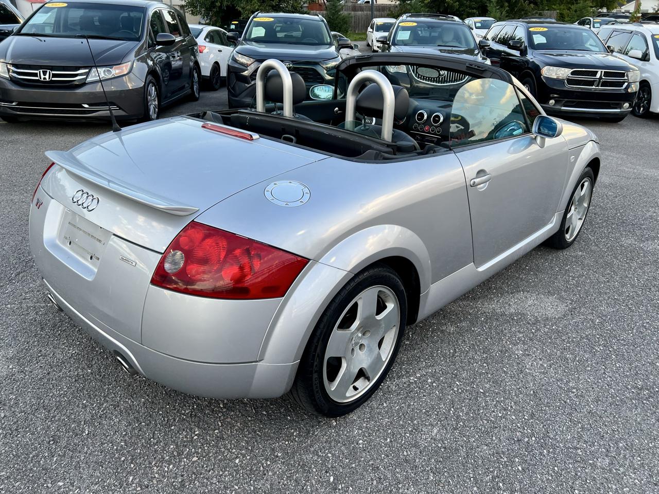 Audi TT 2dr Roadster Quattro 6-Spd 2002