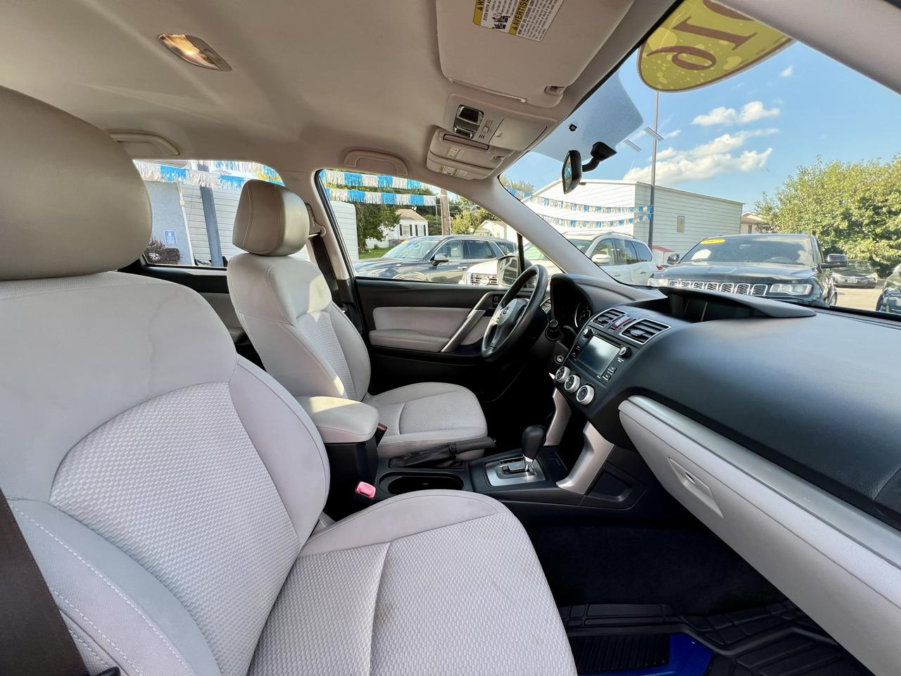 Subaru Forester 4dr CVT 2.5i PZEV 2016