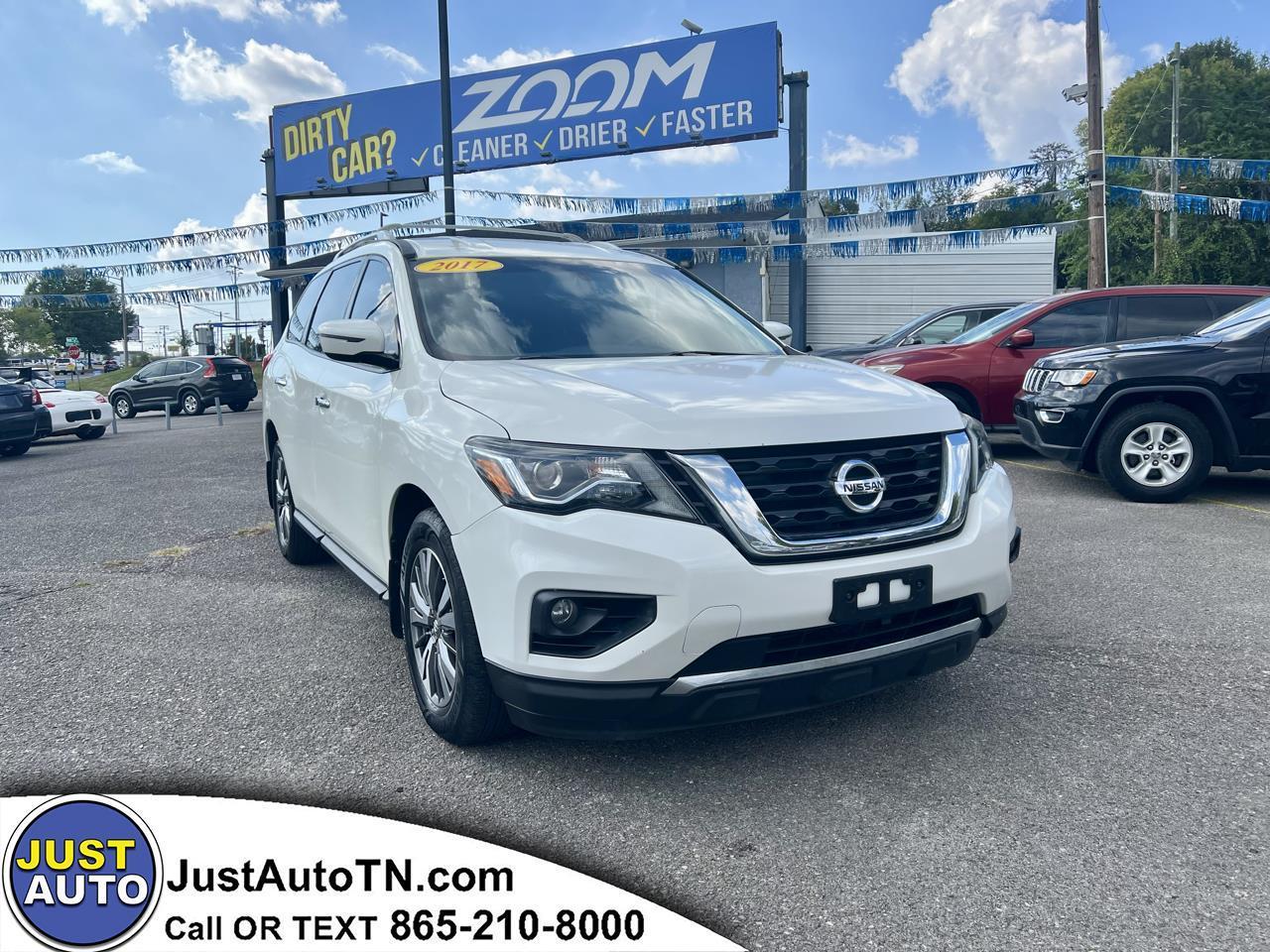 Nissan Pathfinder FWD SV 2017