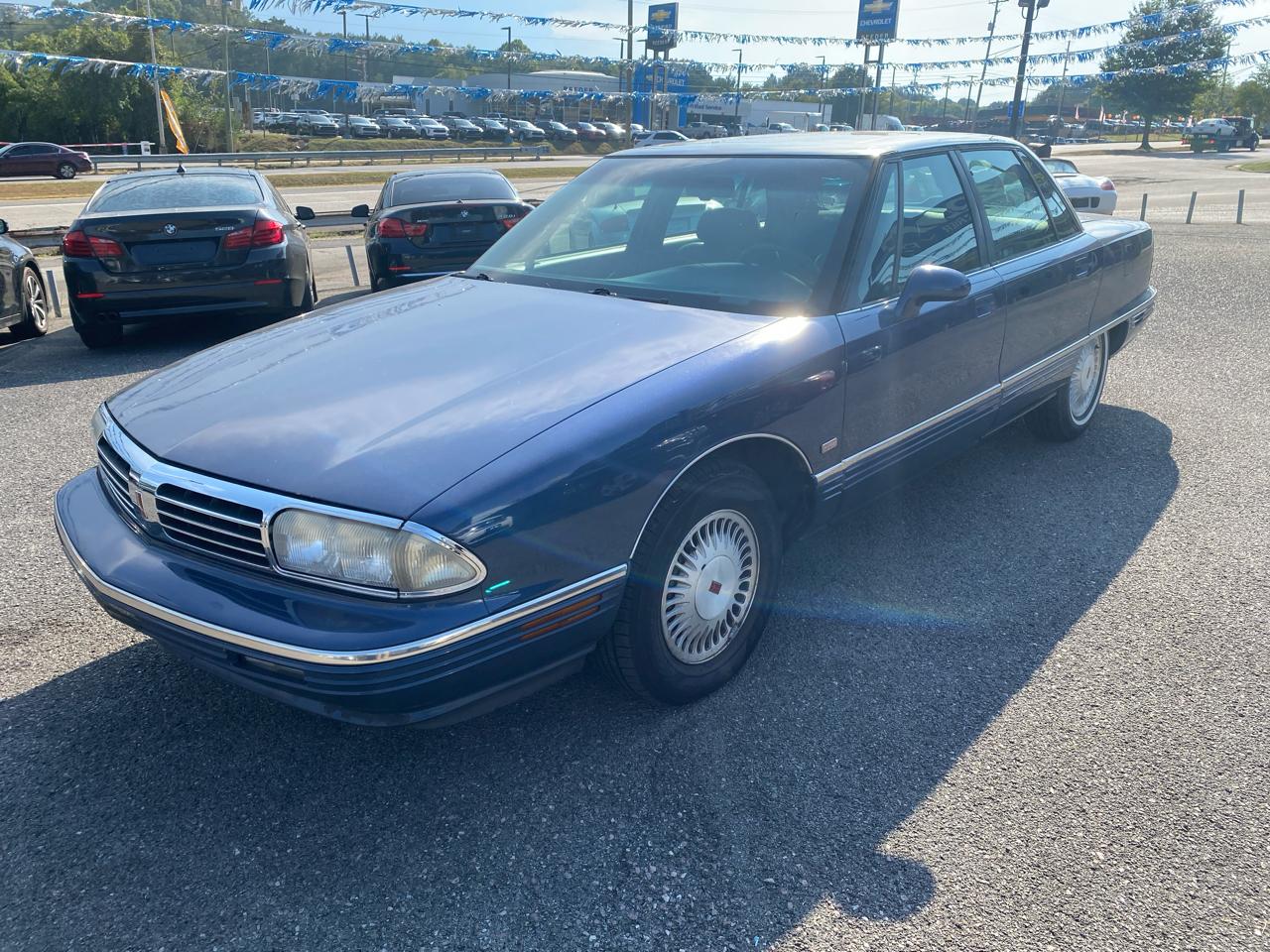 Oldsmobile 98 Regency Elite 4dr Sedan Series I - R7B 1995