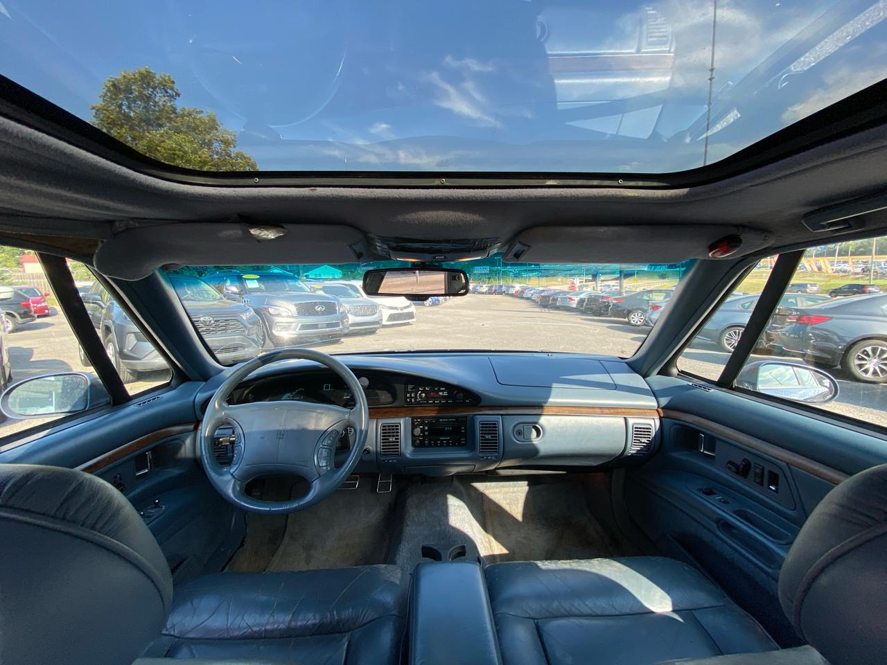 Oldsmobile 98 Regency Elite 4dr Sedan Series I - R7B 1995