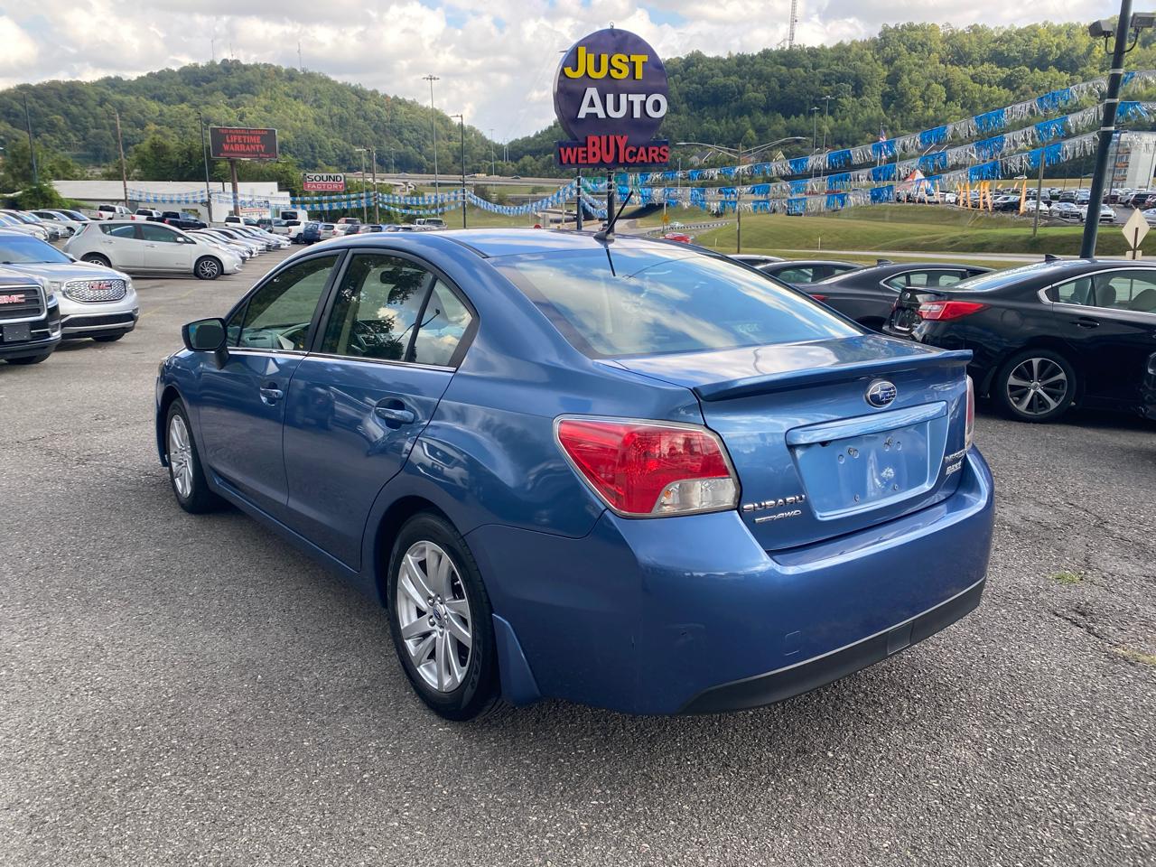 Subaru Impreza Sedan 4dr CVT 2.0i Premium 2015