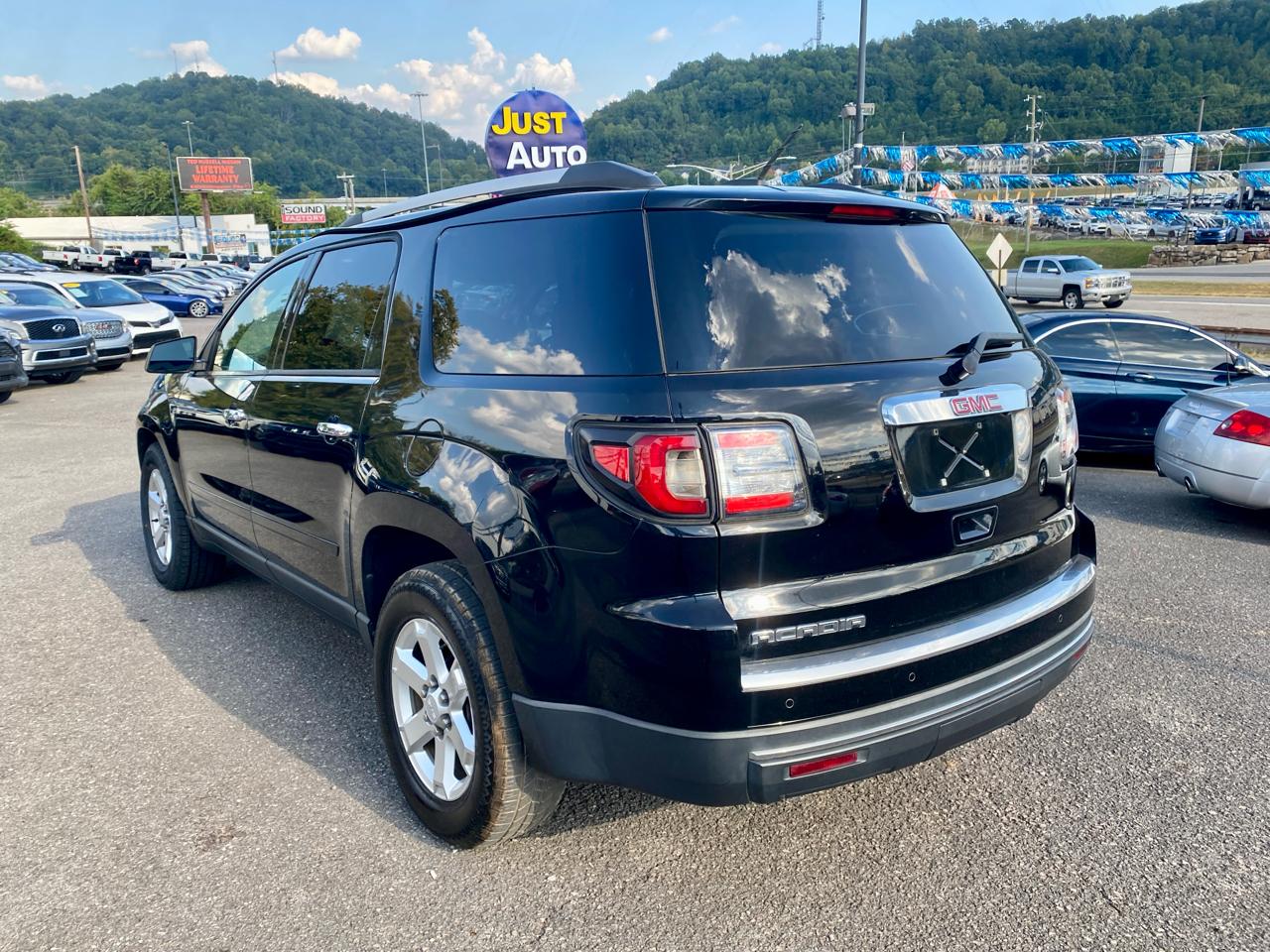 GMC Acadia FWD 4dr SLE w/SLE-2 2016