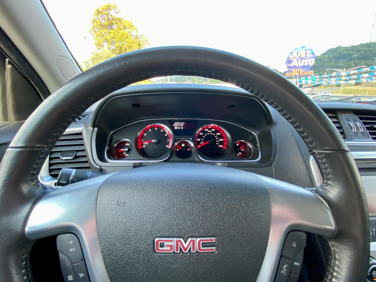 GMC Acadia FWD 4dr SLE w/SLE-2 2016