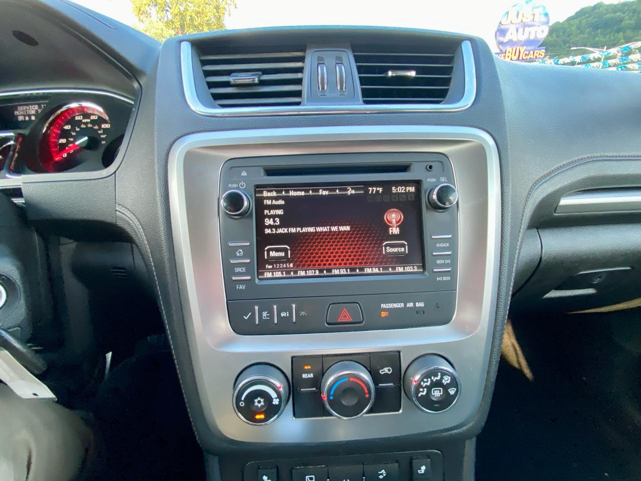 GMC Acadia FWD 4dr SLE w/SLE-2 2016