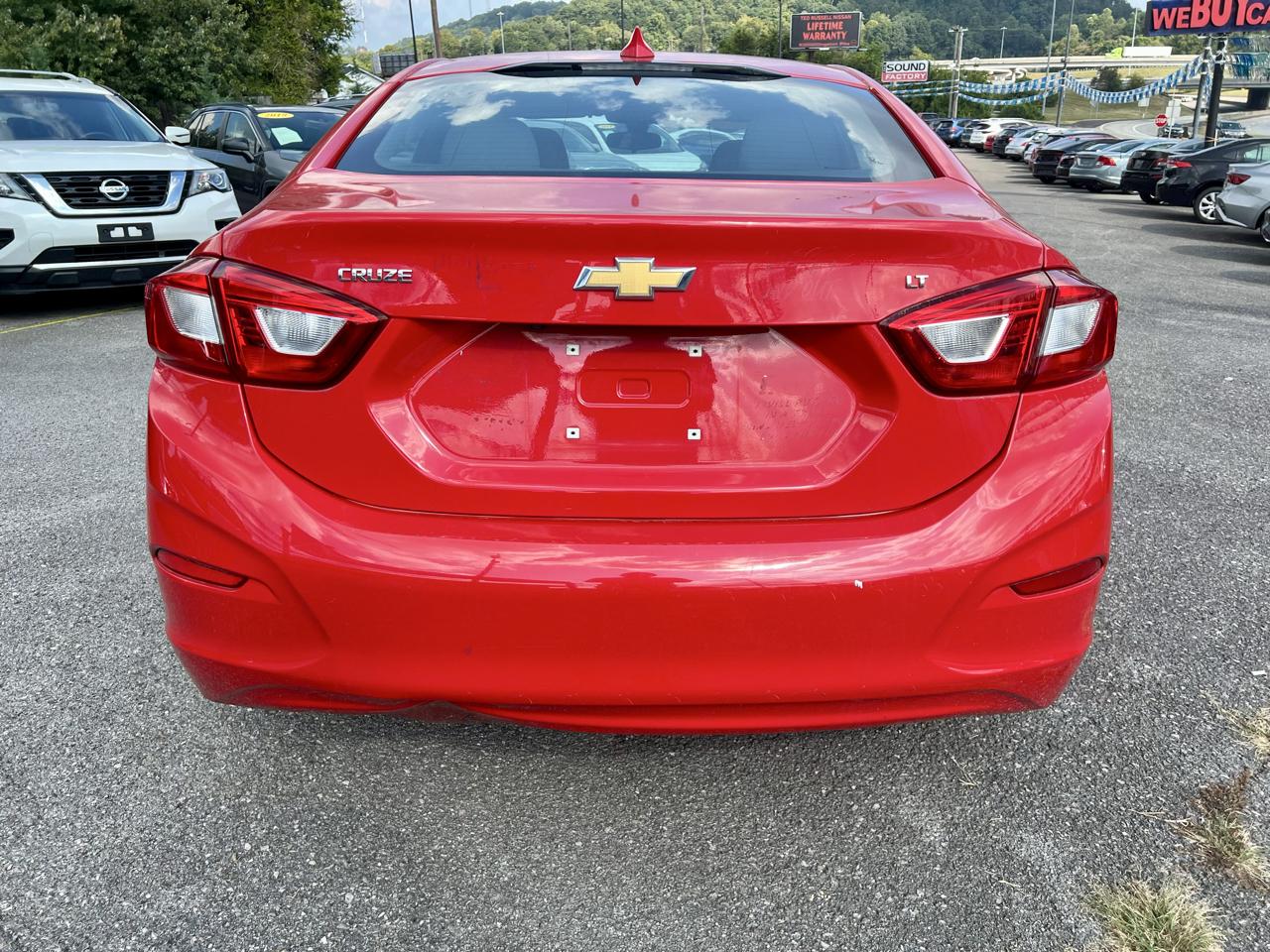 Chevrolet Cruze 4dr Sdn LT 2019