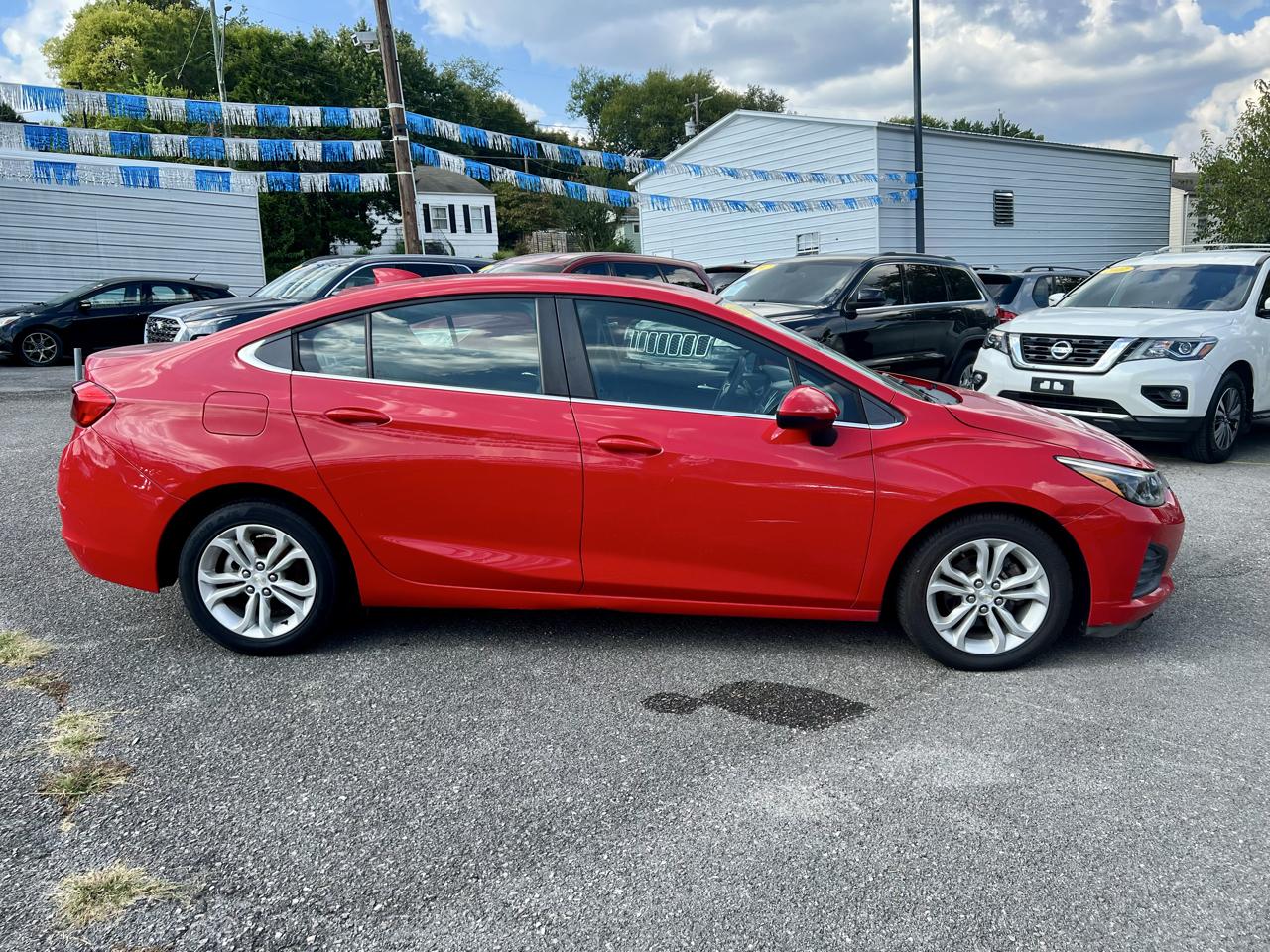 Chevrolet Cruze 4dr Sdn LT 2019