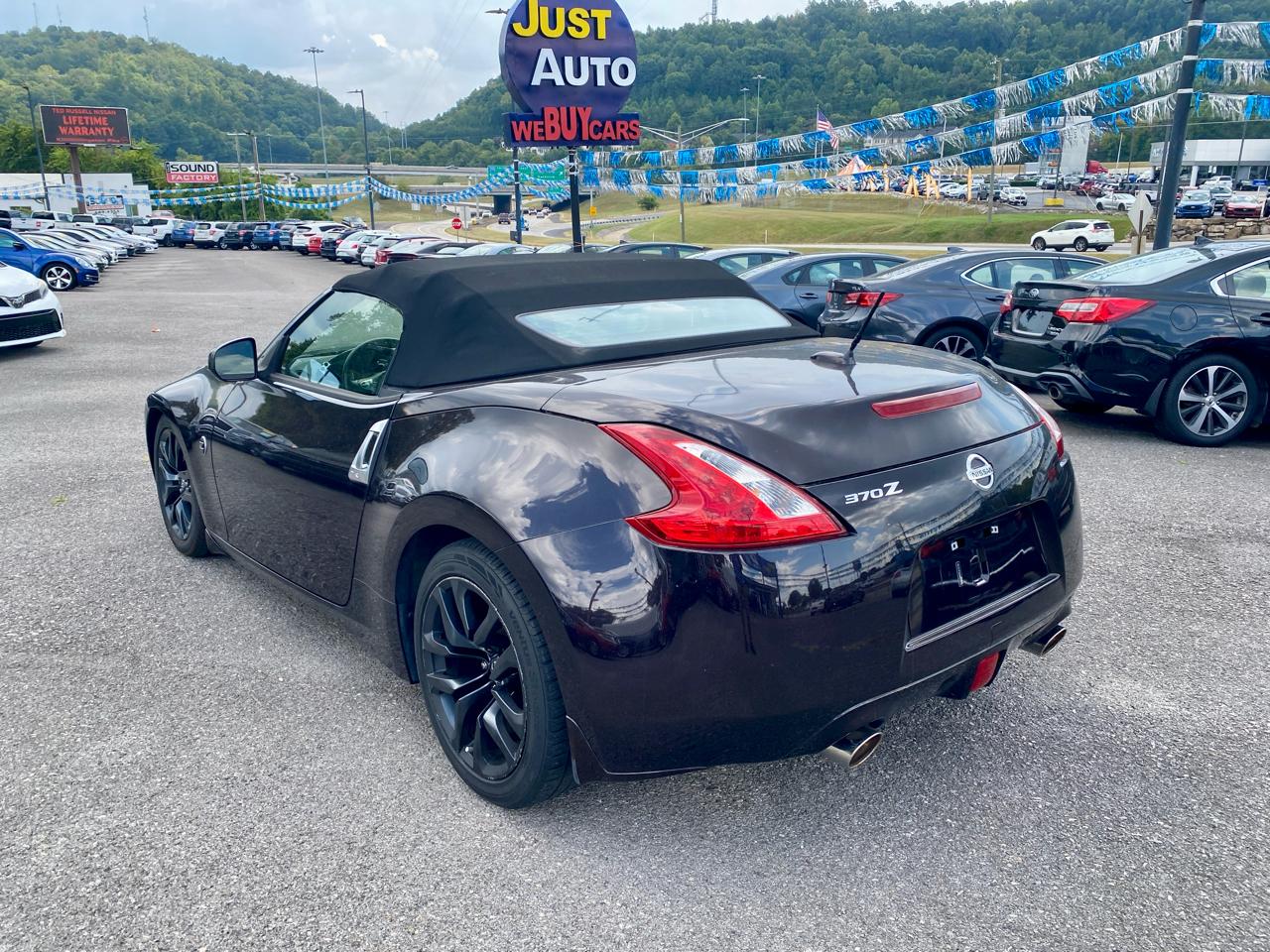 Nissan 370Z 2dr Roadster Auto Touring 2016