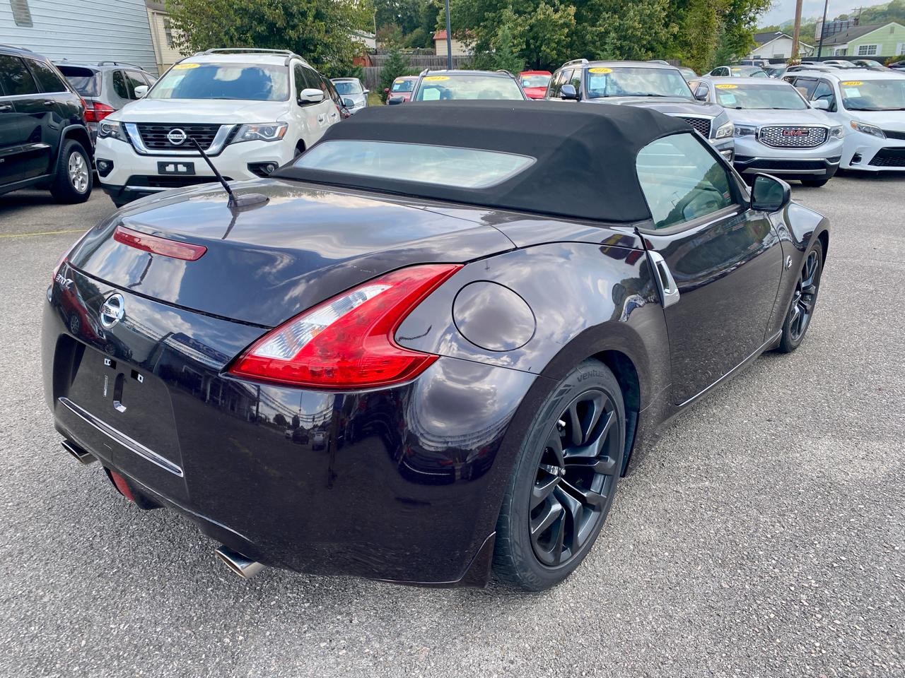 Nissan 370Z 2dr Roadster Auto Touring 2016