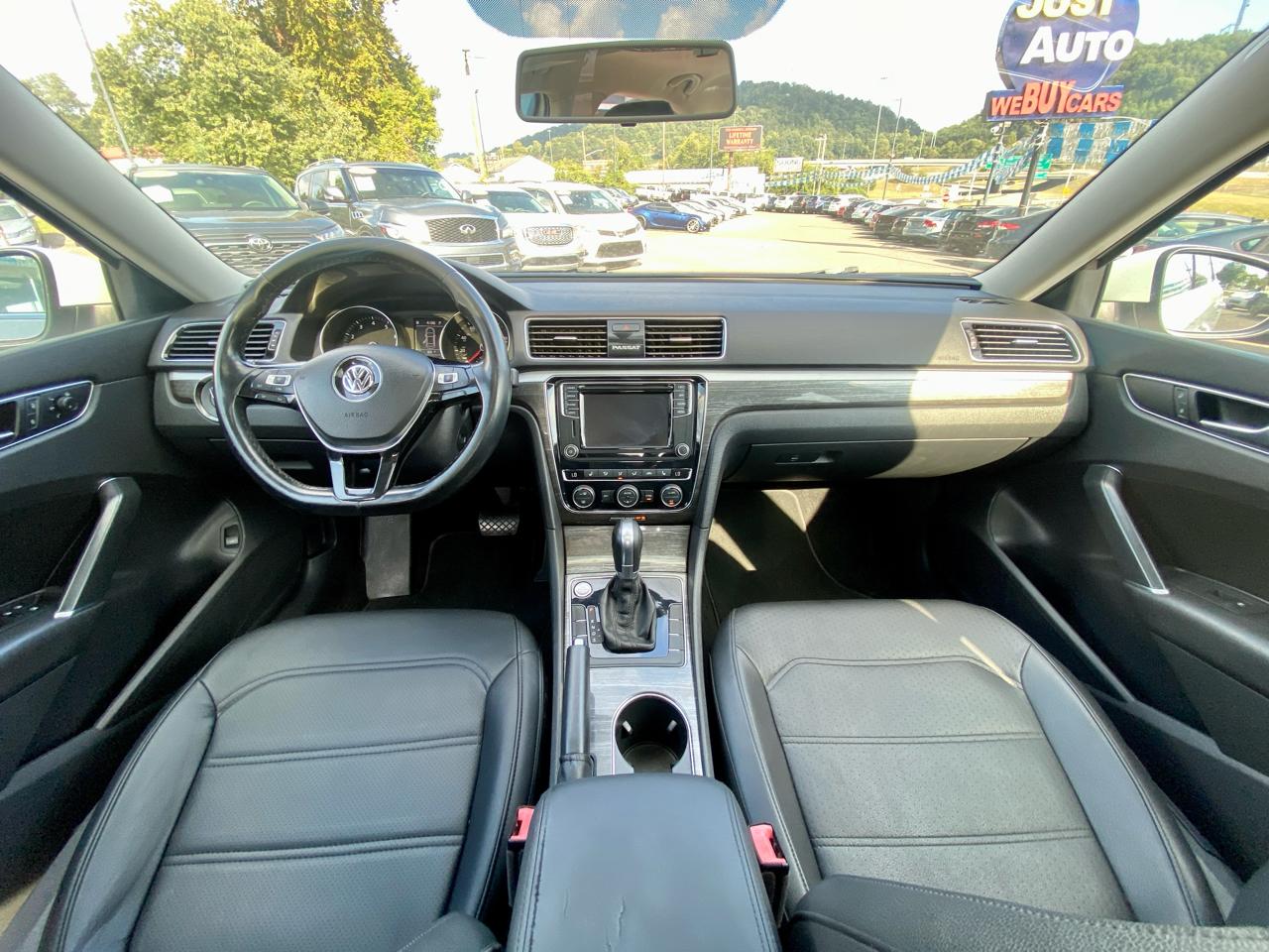 Volkswagen Passat 2.0T SE Auto 2018