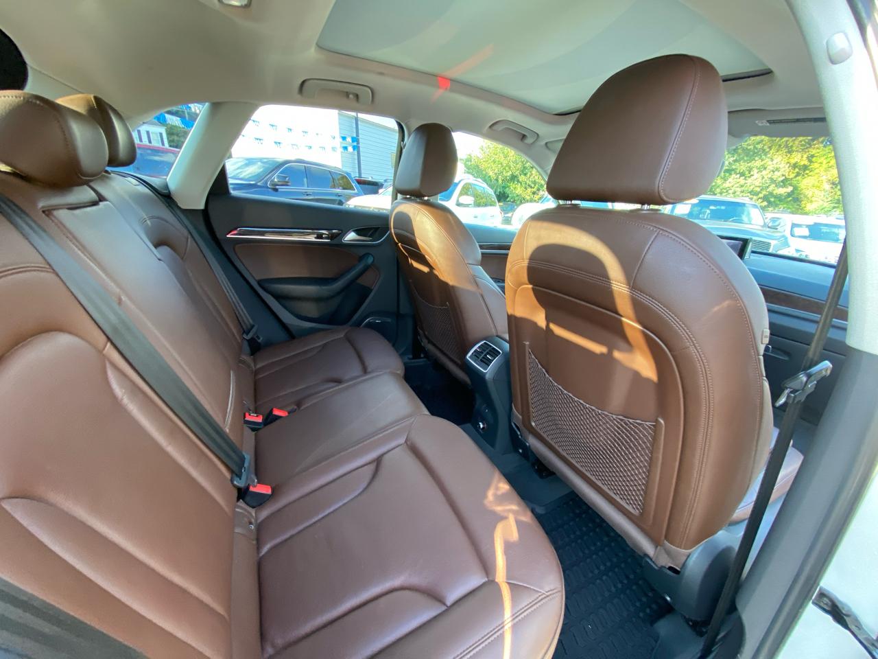 Audi Q3 quattro 4dr 2.0T Prestige 2015