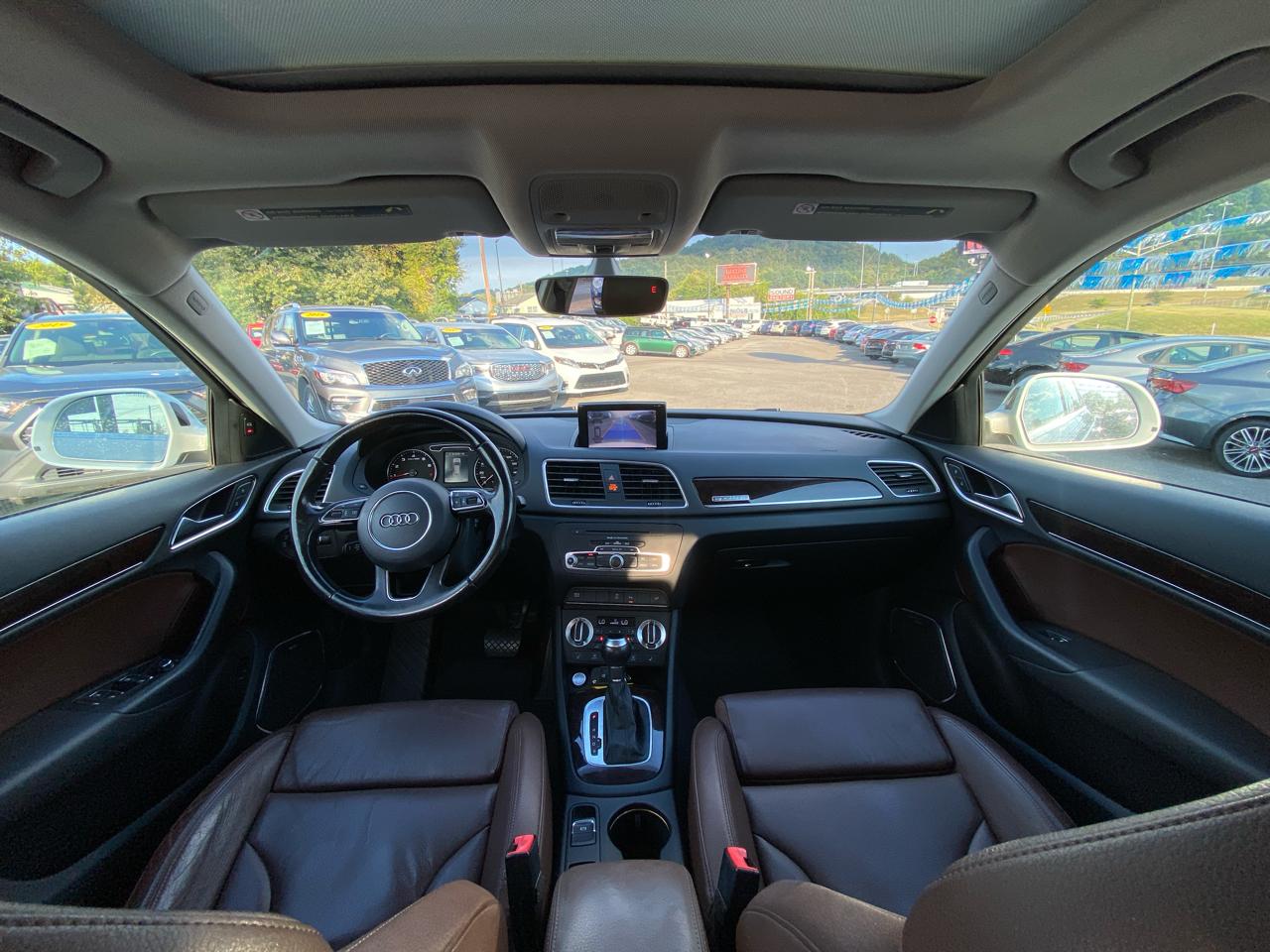 Audi Q3 quattro 4dr 2.0T Prestige 2015