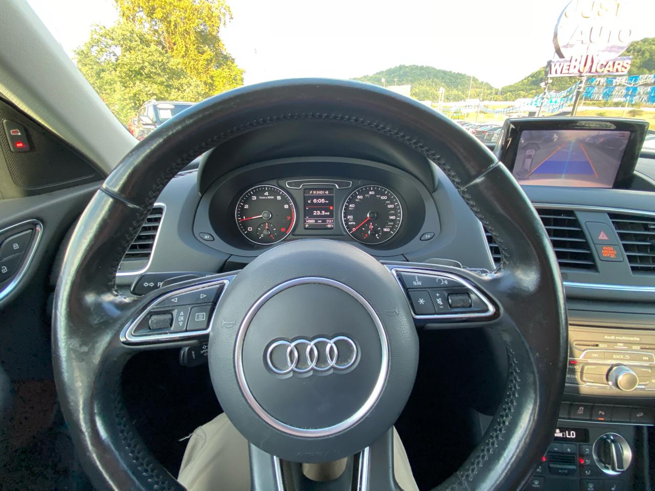 Audi Q3 quattro 4dr 2.0T Prestige 2015