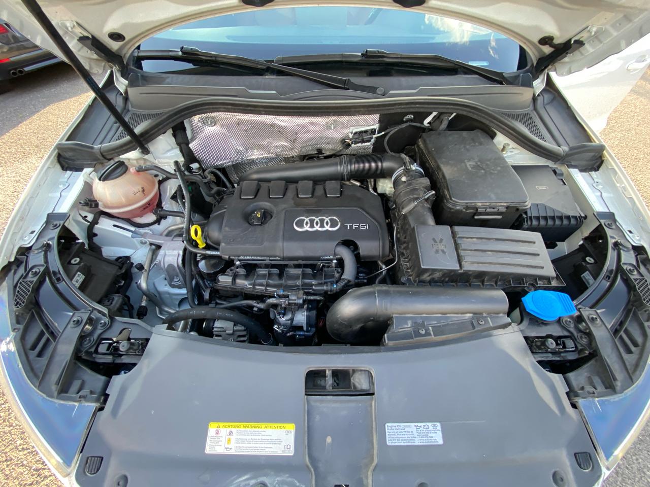 Audi Q3 quattro 4dr 2.0T Prestige 2015