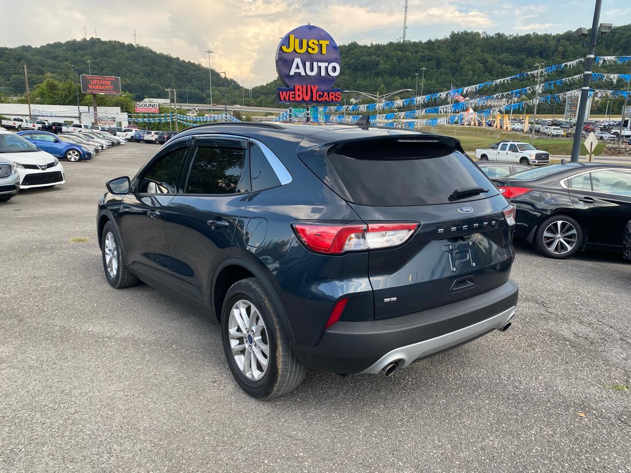 Ford Escape SE FWD 2022