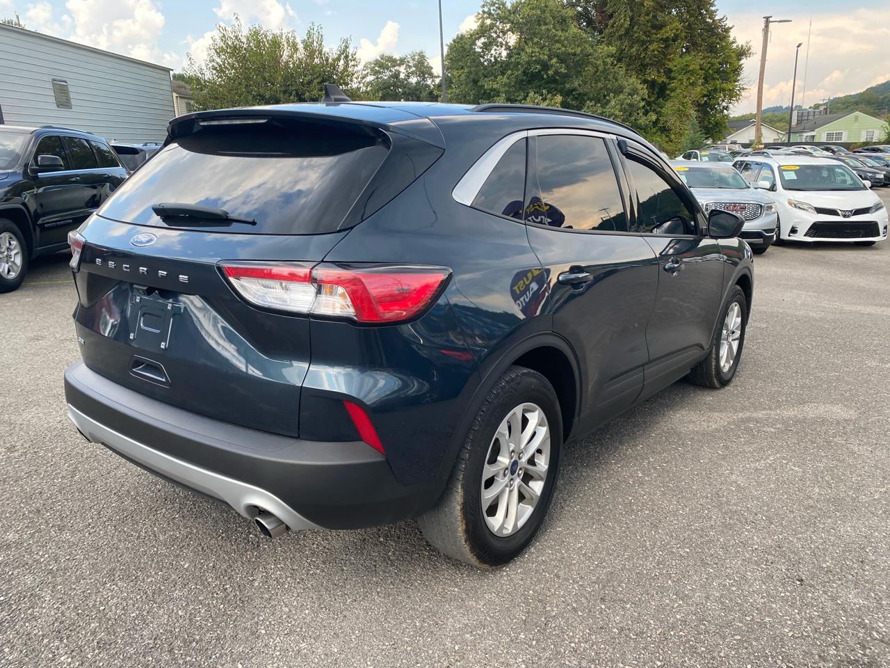 Ford Escape SE FWD 2022